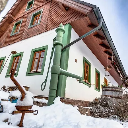 Chaloupka Pod Krakonosovem Pecka