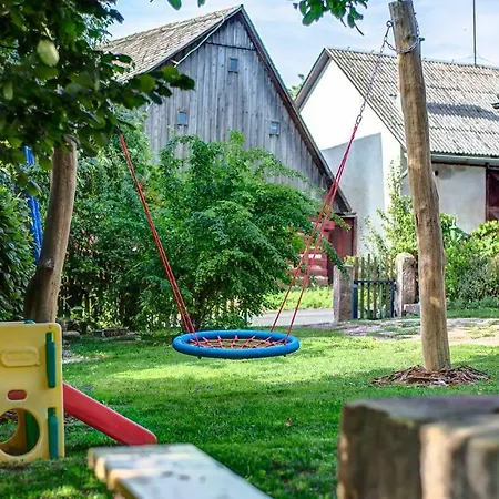 Chaloupka Pod Krakonosovem Villa